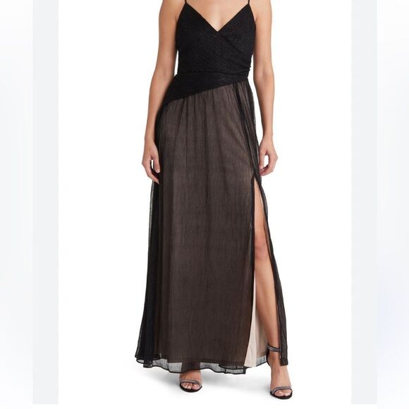 Jewel Badgley Mischka Metallic Plisse’ Maxi Gown with Side Slit 8 NWT $ 585.00 - Picture 3 of 3